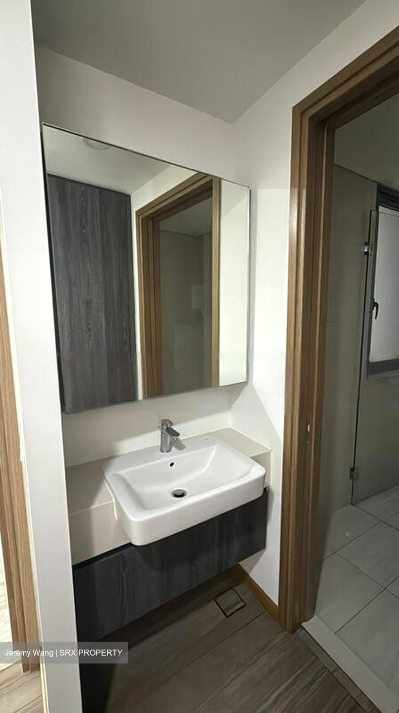 Lakeville (D22), Condominium #475523481
